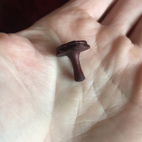 Wooden Rose 8 gauge Stud Earrings 🌹🌹NEW - Picture 4 of 5